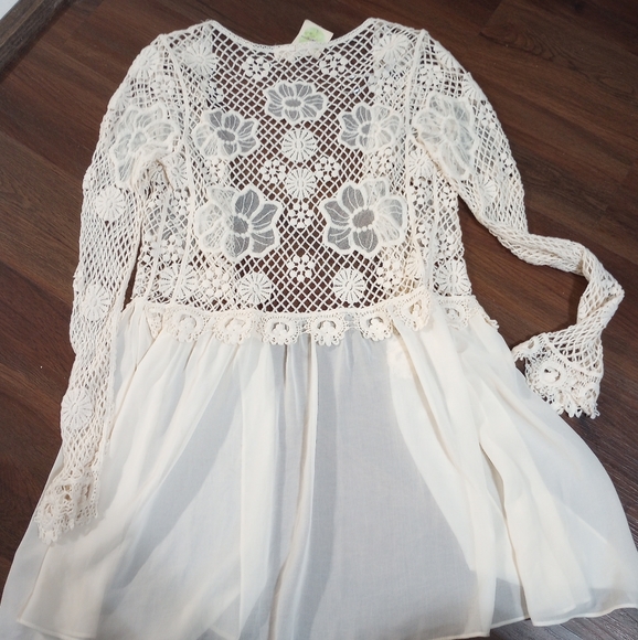 Altered State Crochet Cover-up - Picture 2 of 11